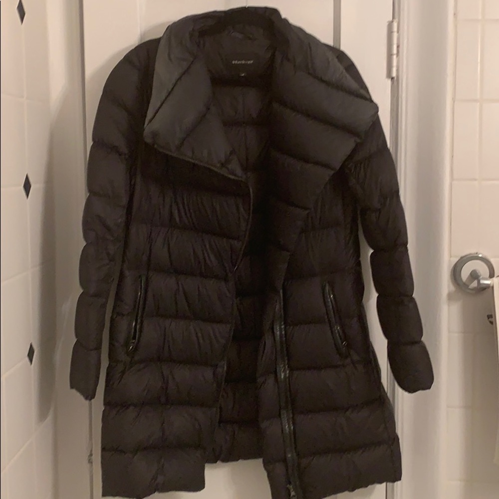 This is my ALL TIME fav Mackage. Size L runs small